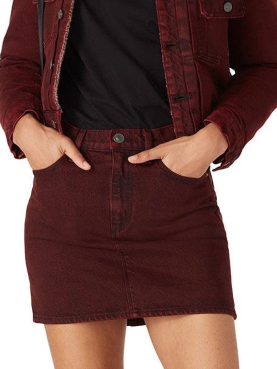 Hudson Jeans Dresses & Skirts - Hudson Viper Mini Denim Skirt - Burgundy Red Size 24